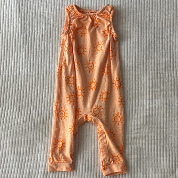 Cat and Jack Baby Orange and Cream Sun Pattern Bodysuit Set Size 6-9 Months - Picture 3 of 10